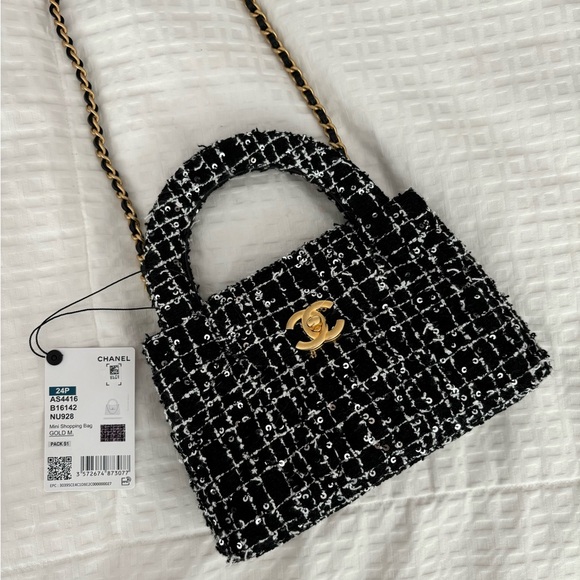 NWT 🖤 CHANEL 24P Black & White Tweed Small Nano Shopper Kelly Bag - Picture 8 of 16
